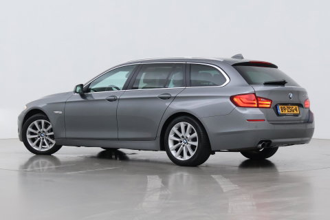 BMW 5 Serie Touring 530i Upgrade Edition | Panoramadak | Leder | Navigatie | Comfortstoelen+Memory | Stoelverwarming | Xenon | Getint Glas