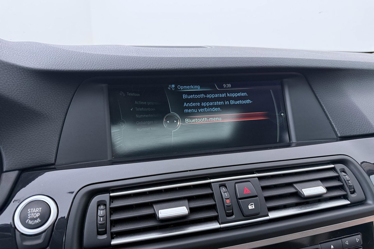 BMW 5 Serie Touring 530i Upgrade Edition | Panoramadak | Leder | Navigatie | Comfortstoelen+Memory | Stoelverwarming | Xenon | Getint Glas