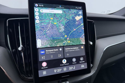 Volvo XC60 T6 Ultra Black Edition | 22 Inch | Bowers&Wilkins | Luchtvering | Trekhaak | 360° Camera | Stoelventilatie