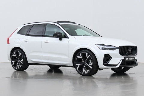 Volvo XC60 T6 Ultra Black Edition | 22 Inch | Bowers&Wilkins | Luchtvering | Trekhaak | 360° Camera | Stoelventilatie
