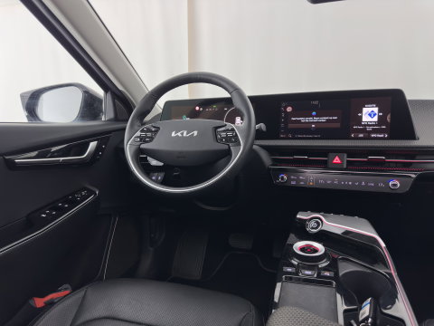 Kia Ev6 Plus Advanced 77.4 kWh [3-Fase-11kW] {SoH-93%} (INCL.BTW) Aut. *PANO | LEATHER | ADAPTIVE-CRUISE | DIGI-COCKPIT | MERIDIAN-AUDIO | MEMORY-PACK | FULL-LED | KEYLESS | CAMERA | DAB | BLIND-SPOT | NAVI-FULLMAP | PRIVACY-GLASS | AMBIENT-L