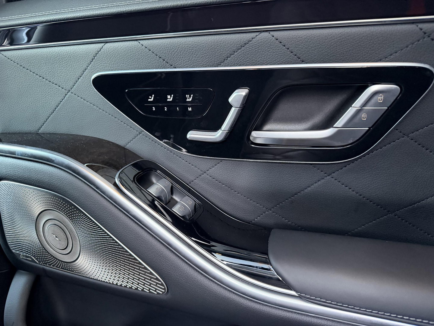 Mercedes-Benz S-Klasse 580 4MATIC Lang AMG Line 4 wiel sturing l full options
