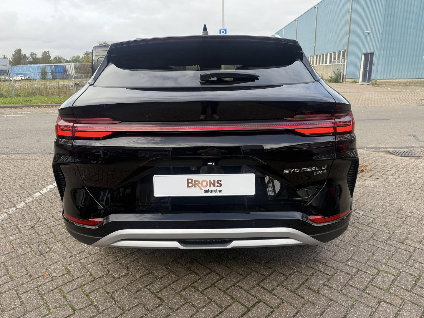 BYD SEAL U 1.5 T DM-i Comfort 125km elektrisch 26,6kwh
