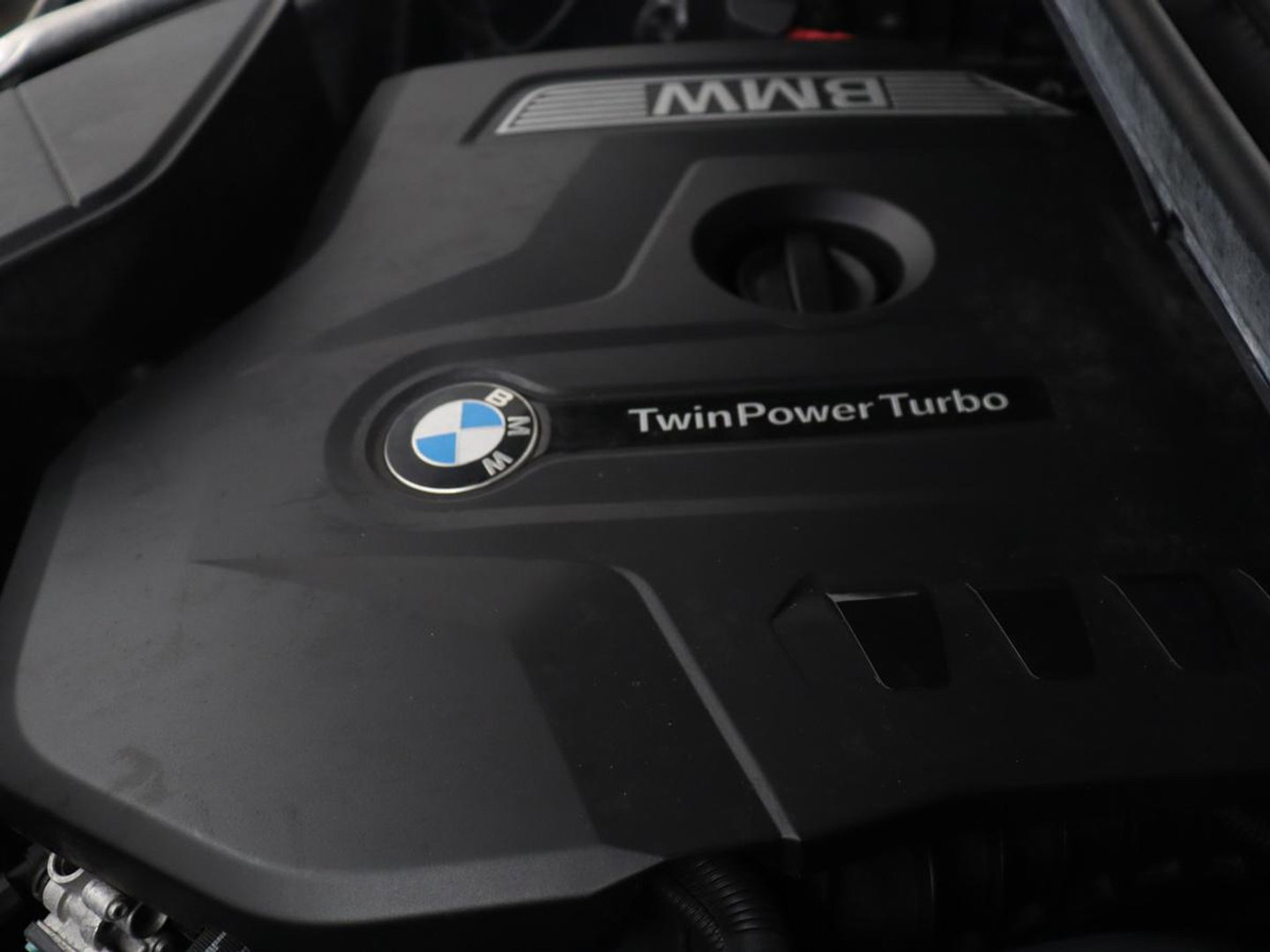 BMW X3 xDrive20i | Trekhaak | Panoramadak | Adaptive cruise | Half Leder | Head-up | Camera | Sfeerverlichting | Climate control | Stoelverwarming | Full LED |
