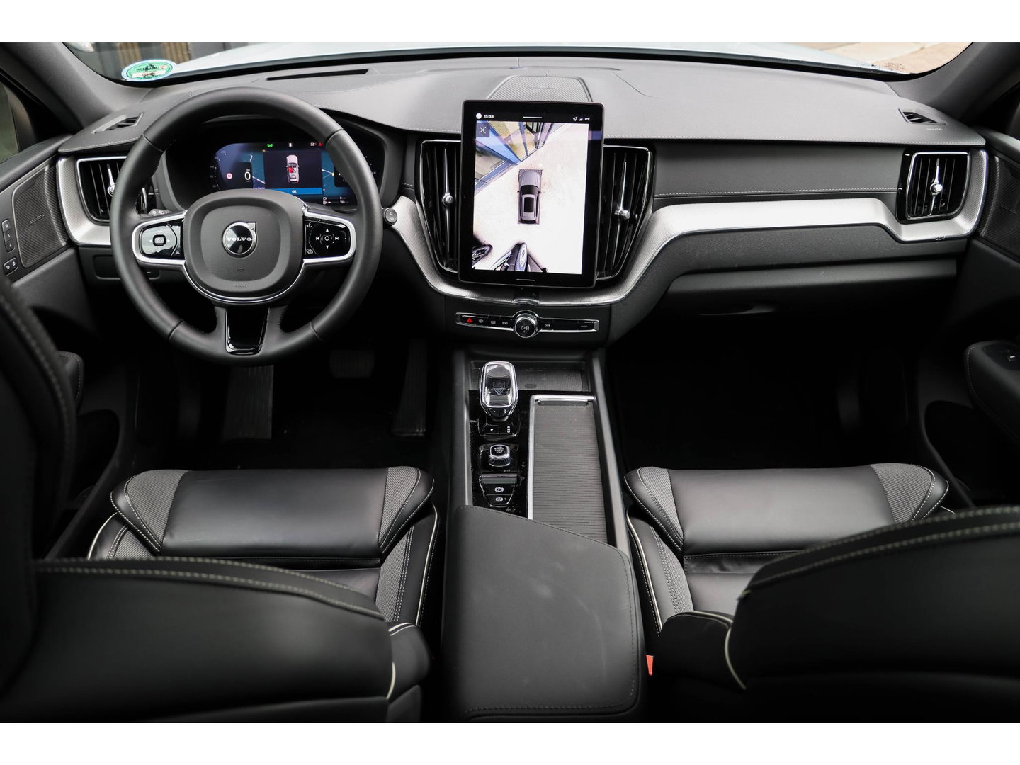Volvo XC60 T6 AWD Ultra Black Edition 360 Cam Pano Trekhaak 21 inch Alarm