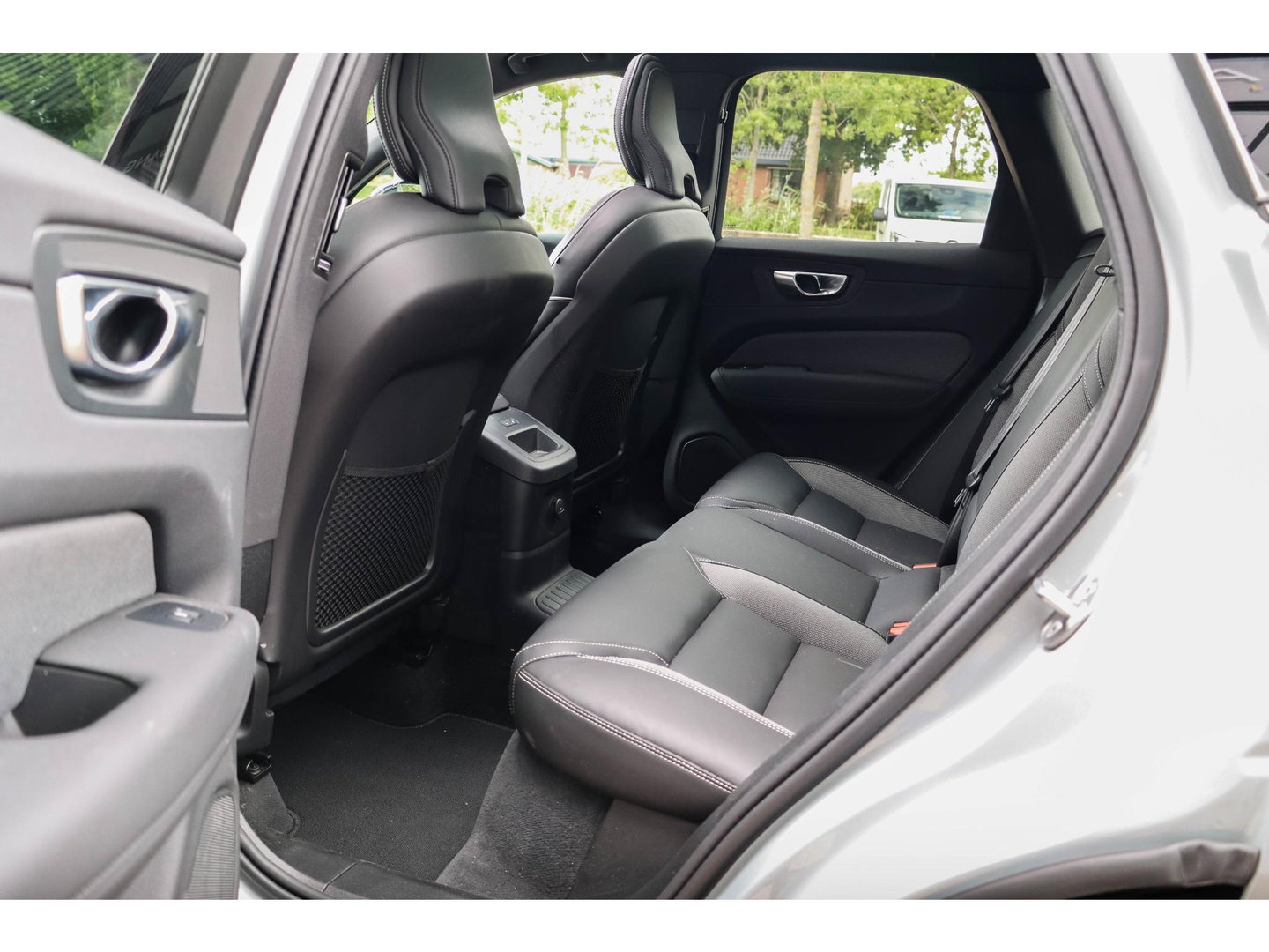 Volvo XC60 T6 AWD Ultra Black Edition 360 Cam Pano Trekhaak 21 inch Alarm