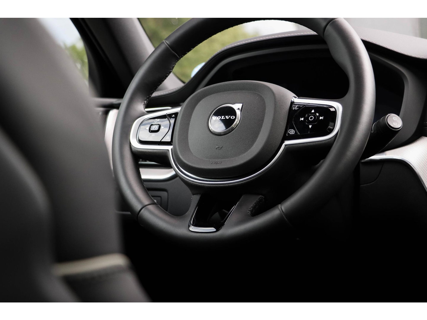 Volvo XC60 T6 AWD Ultra Black Edition 360 Cam Pano Trekhaak 21 inch Alarm