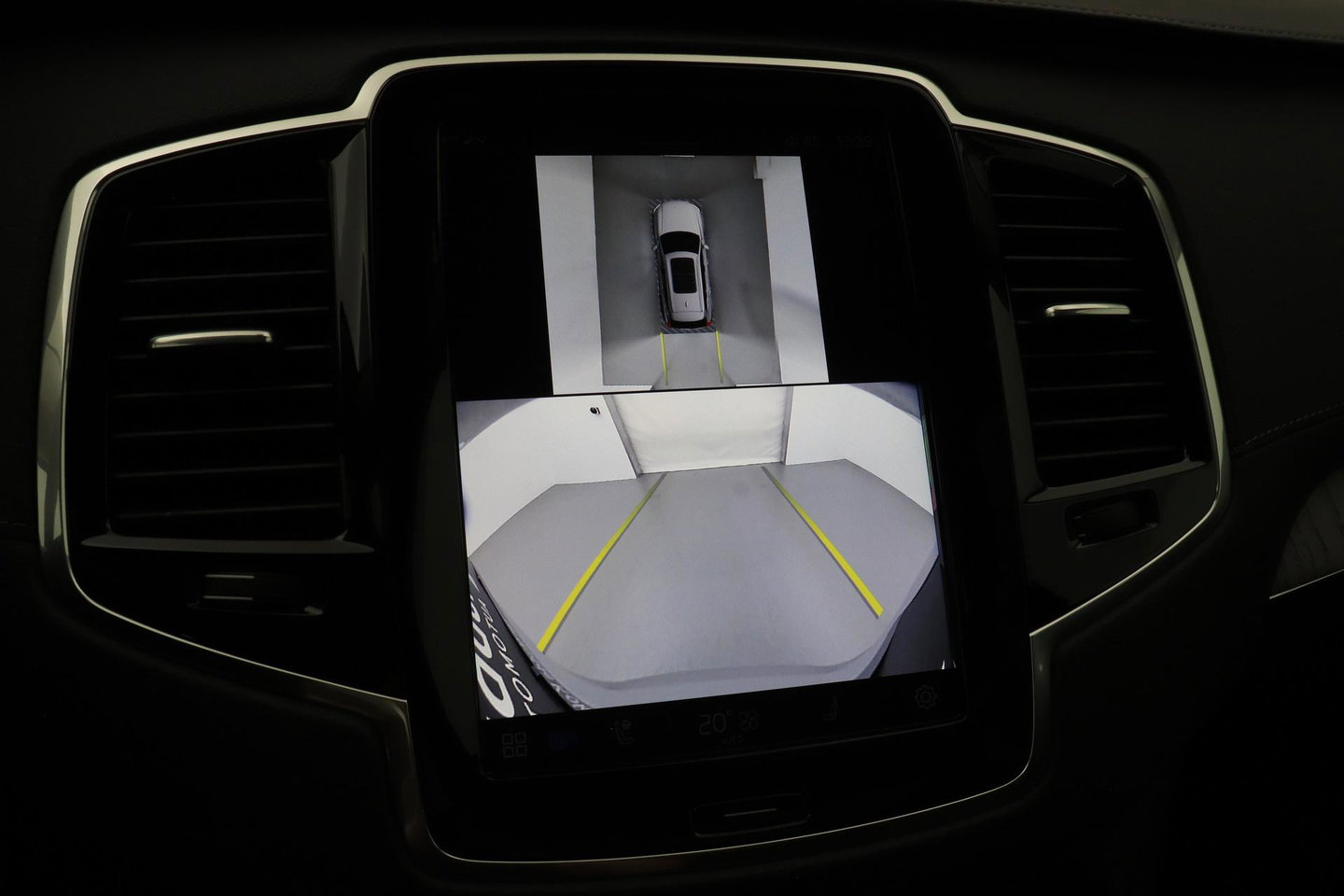 Volvo XC90 T8 Ultimate Bright | ACC | Luchtvering | Panoramadak | Harman/Kardon | Massage | Head-Up | 21 inch