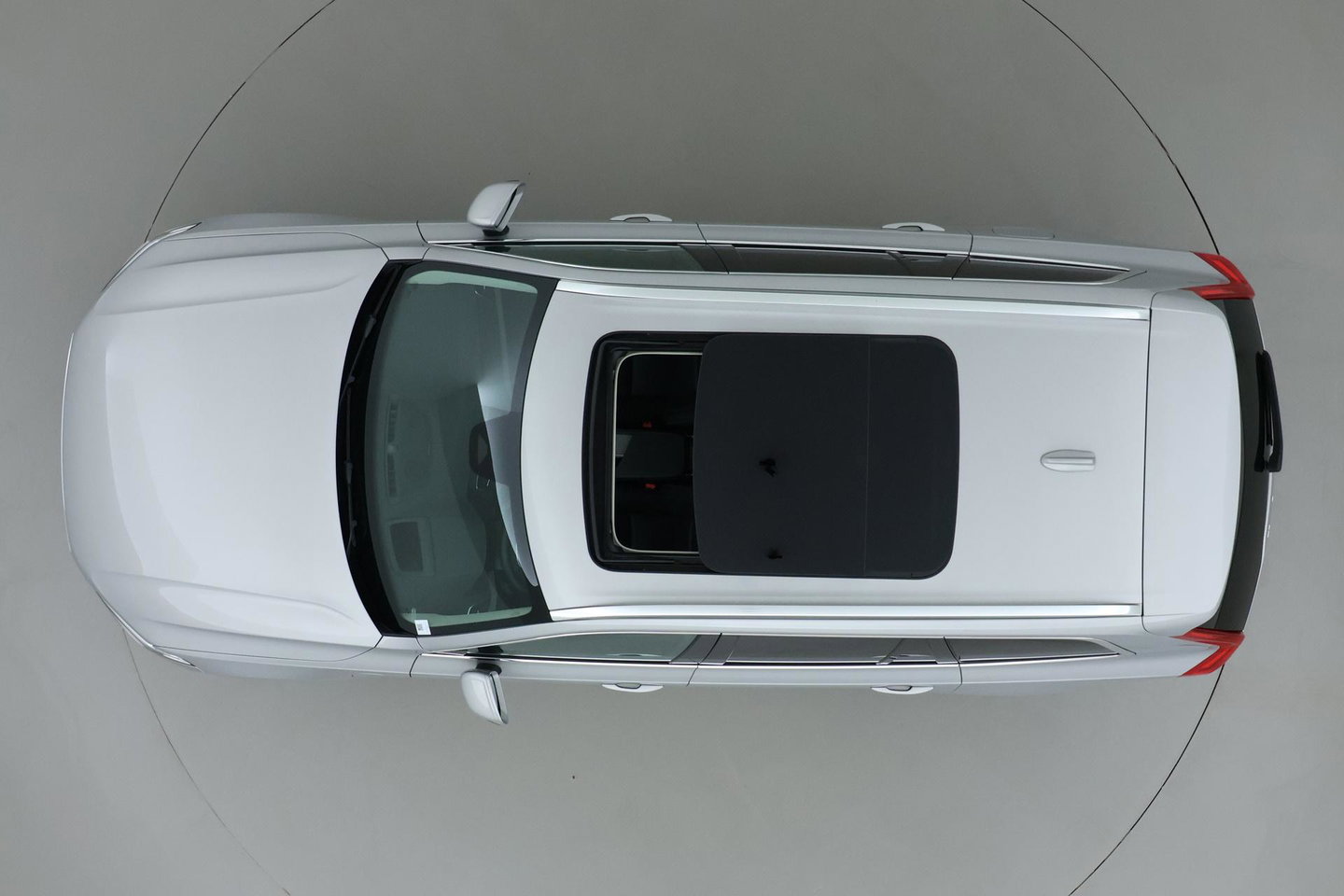 Volvo XC90 T8 Ultimate Bright | ACC | Luchtvering | Panoramadak | Harman/Kardon | Massage | Head-Up | 21 inch