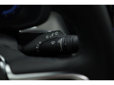 Volvo XC60 2.0 T6 Plug-in hybrid AWD Plus Dark | Trekhaak | 360 camera | Adap. Cruise | Dode hoek |Stoel + stuurverw. | Harman/ Kardon Audio