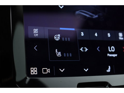 Volvo XC60 2.0 T6 Plug-in hybrid AWD Plus Dark | Trekhaak | 360 camera | Adap. Cruise | Dode hoek |Stoel + stuurverw. | Harman/ Kardon Audio