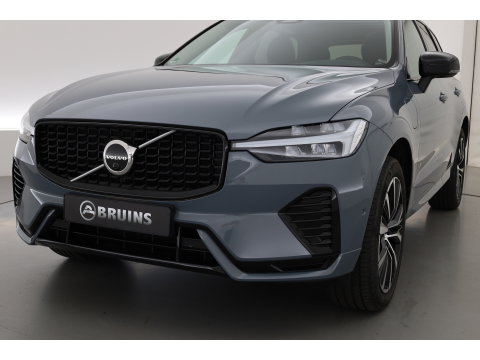 Volvo XC60 2.0 T6 Plug-in hybrid AWD Plus Dark | Trekhaak | 360 camera | Adap. Cruise | Dode hoek |Stoel + stuurverw. | Harman/ Kardon Audio