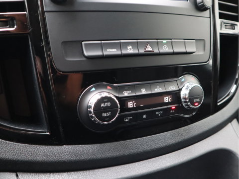 Mercedes-Benz Vito 116 CDI Automaat Euro 6 - DC 5 Pers. - 2x Schuifdr - A.Deuren - LED - Cruise - Camera