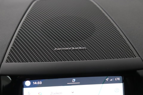 Volvo XC60 T8 Plus Dark | Harman/Kardon | Panoramadak | 360° Camera | BLIS | Stoel+Stuurverwarming | ACC