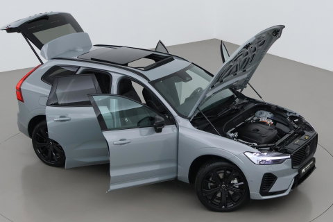Volvo XC60 T6 Plus Black Edition | Harman/Kardon | Pilot Assist | Panoramadak | 360° Camera | Head-Up | Stoel+Stuurverwarming | 21 Inch