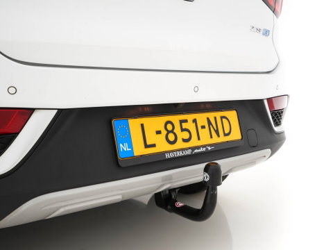 MG ZS EV Luxury 45 kWh {SoH-87%} (INCL-BTW) Aut. *PANO | LEATHER | CCS-FASTLOADER | KEYLESS | NAVI-FULLMAP | ADAPTIVE-CRUISE | CAMERA | HEATED-SPORTSEATS | CARPLAY | BLINDSPOT | DAB | LANE-ASSIST | 17''ALU*