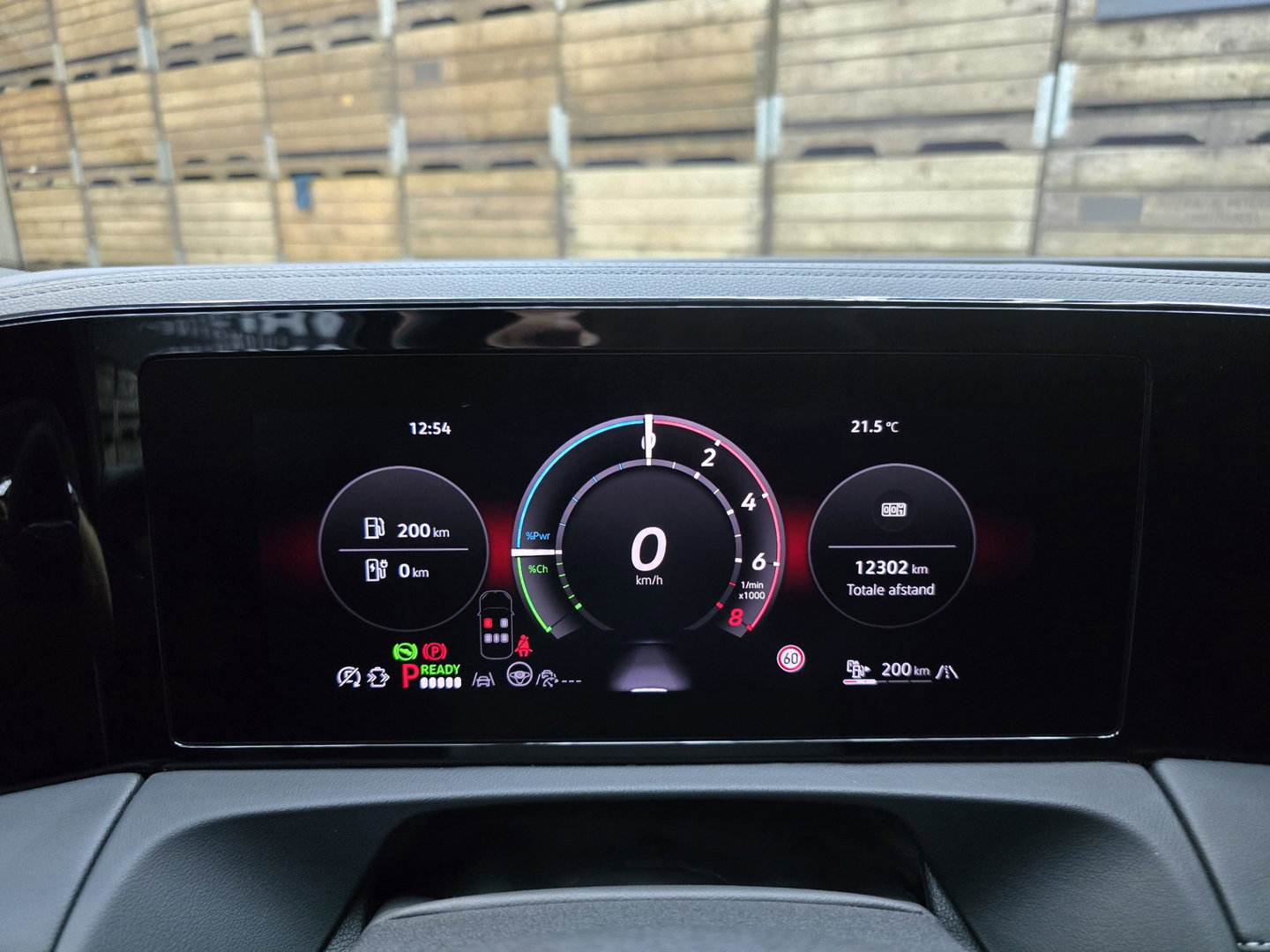 Volkswagen Tiguan 1.5 eHybrid R-Line Edition Pano Leder IQ HUD Trekhaak Blackstyle 20" LM
