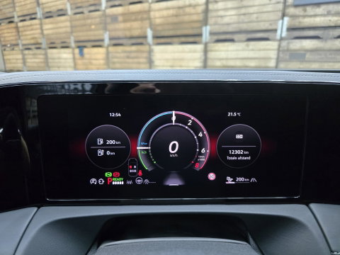 Volkswagen Tiguan 1.5 eHybrid R-Line Edition Pano Leder IQ HUD Trekhaak Blackstyle 20" LM