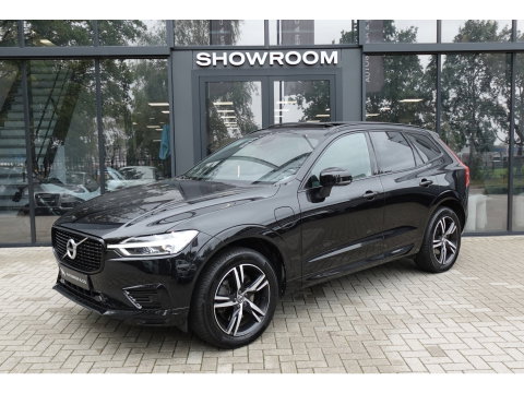 Volvo XC60 2.0 T8 Twin Engine AWD Design PANO EYLESS CAM