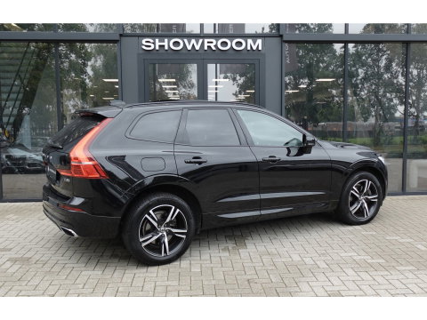 Volvo XC60 2.0 T8 Twin Engine AWD Design PANO EYLESS CAM