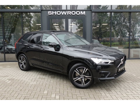 Volvo XC60 2.0 T8 Twin Engine AWD Design PANO EYLESS CAM