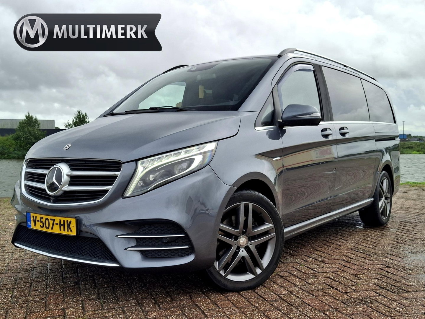 Mercedes-Benz V-Klasse 250d 4-MATIC Lang DC AMG | LEDER | 360 | LED | BURMESTER | BEKER KOELING \ VERWARMING | STANDKACHEL