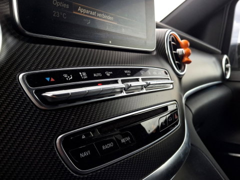 Mercedes-Benz V-Klasse 250d 4-MATIC Lang DC AMG | LEDER | 360 | LED | BURMESTER | BEKER KOELING \ VERWARMING | STANDKACHEL