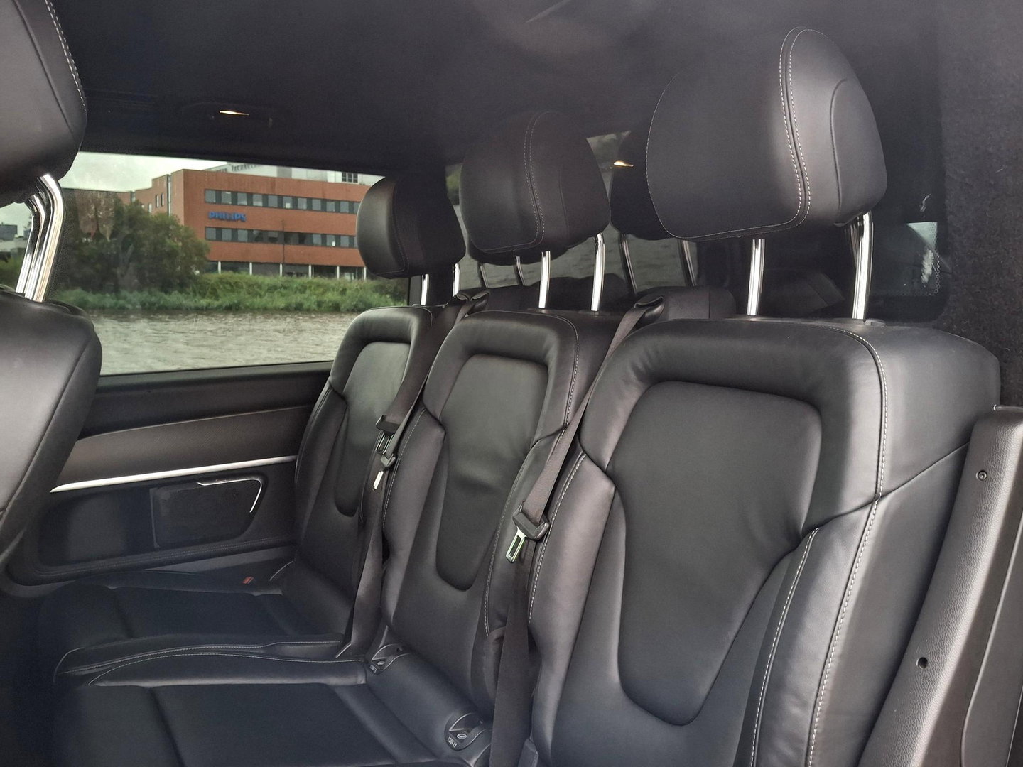 Mercedes-Benz V-Klasse 250d 4-MATIC Lang DC AMG | LEDER | 360 | LED | BURMESTER | BEKER KOELING \ VERWARMING | STANDKACHEL