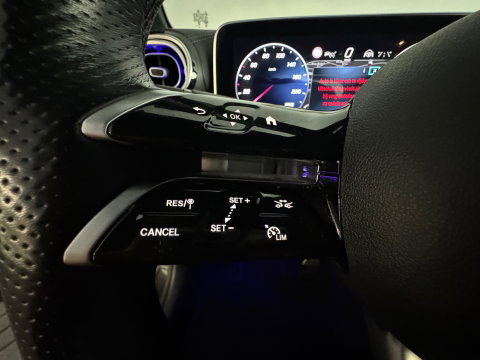 Mercedes-Benz GLC 300e 4MATIC AMG Line Bumeister|Keyless|Dodehoek|Memory