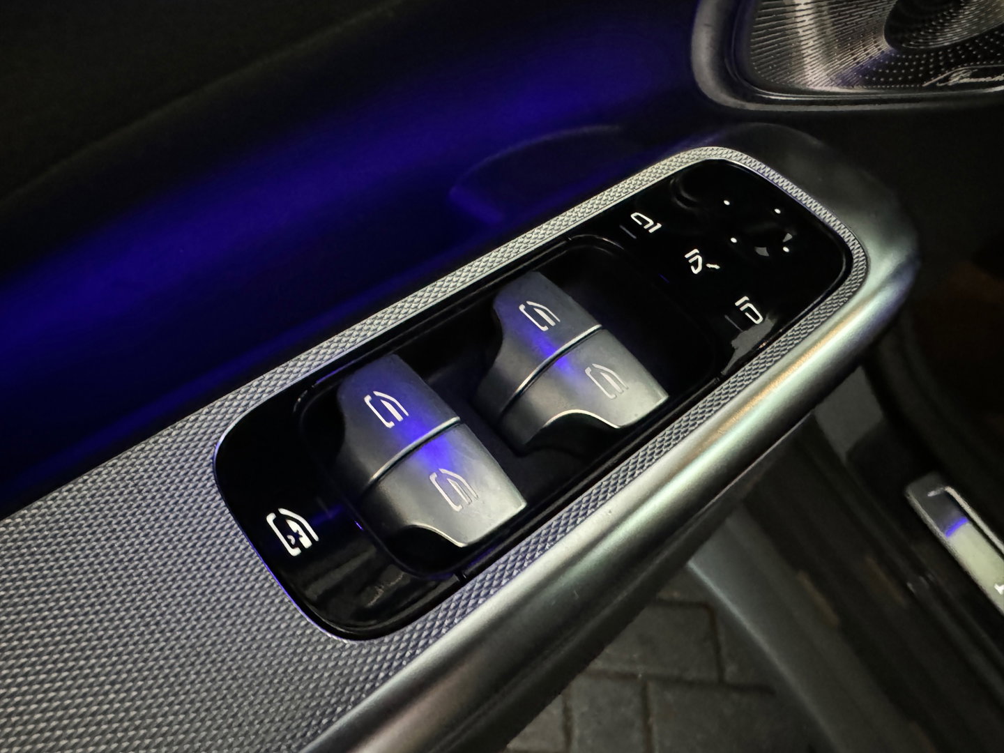 Mercedes-Benz GLC 300e 4MATIC AMG Line Bumeister|Keyless|Dodehoek|Memory