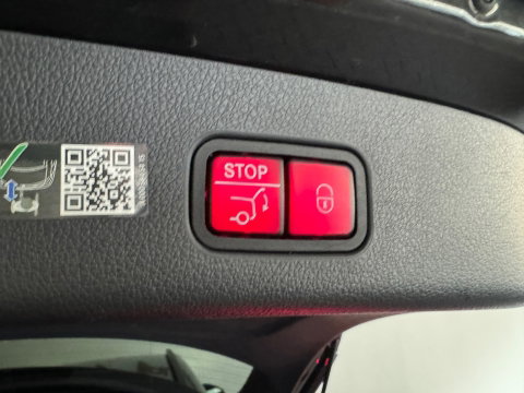 Mercedes-Benz GLC 300e 4MATIC AMG Line Bumeister|Keyless|Dodehoek|Memory