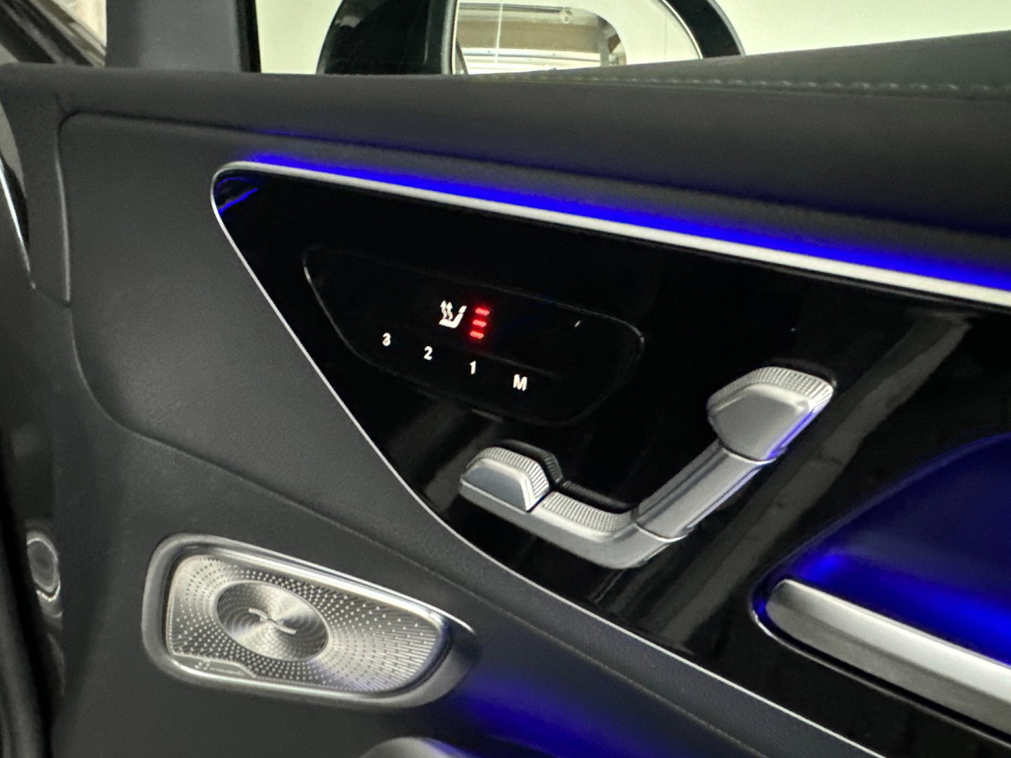 Mercedes-Benz GLC 300e 4MATIC AMG Line Bumeister|Keyless|Dodehoek|Memory