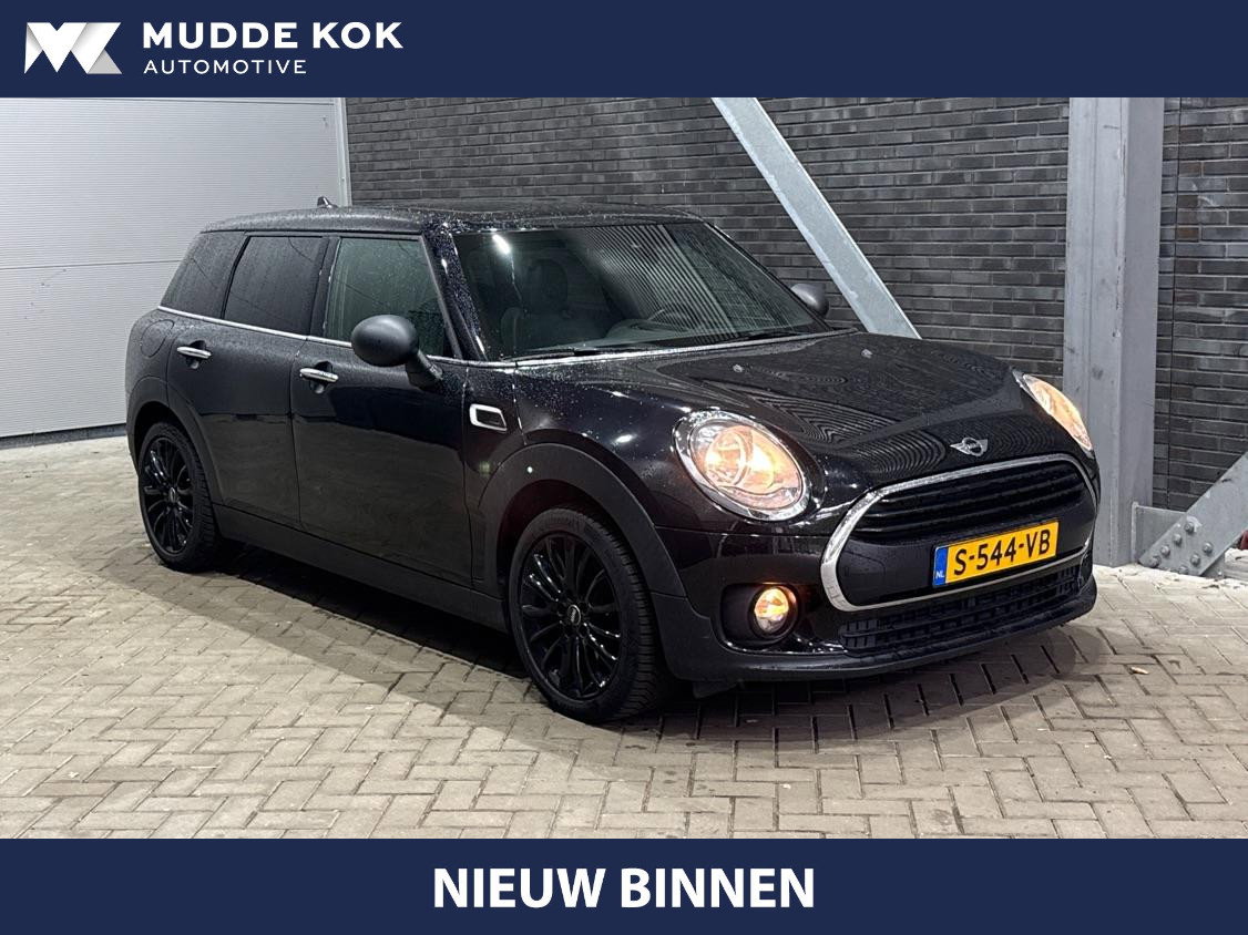 MINI Clubman 1.5 One D Chili Serious Business | Panoramadak | Automaat | Navigatie | Cruise Control | Airco | PDC | MINI Connected