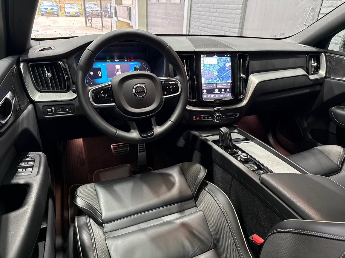 Volvo XC60 T6 R-Design |  Long Range | Harman/Kardon | Panoramadak | Standkachel | Camera | Keyless | Stoel+Stuurverwarming | ACC