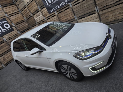 Volkswagen e-Golf E-Golf Navigatie Clima Carplay Cruise Camera LM SOH 93.6%
