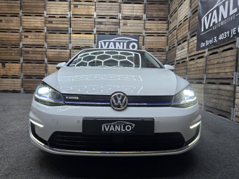 Volkswagen e-Golf E-Golf Navigatie Clima Carplay Cruise Camera LM SOH 93.6%