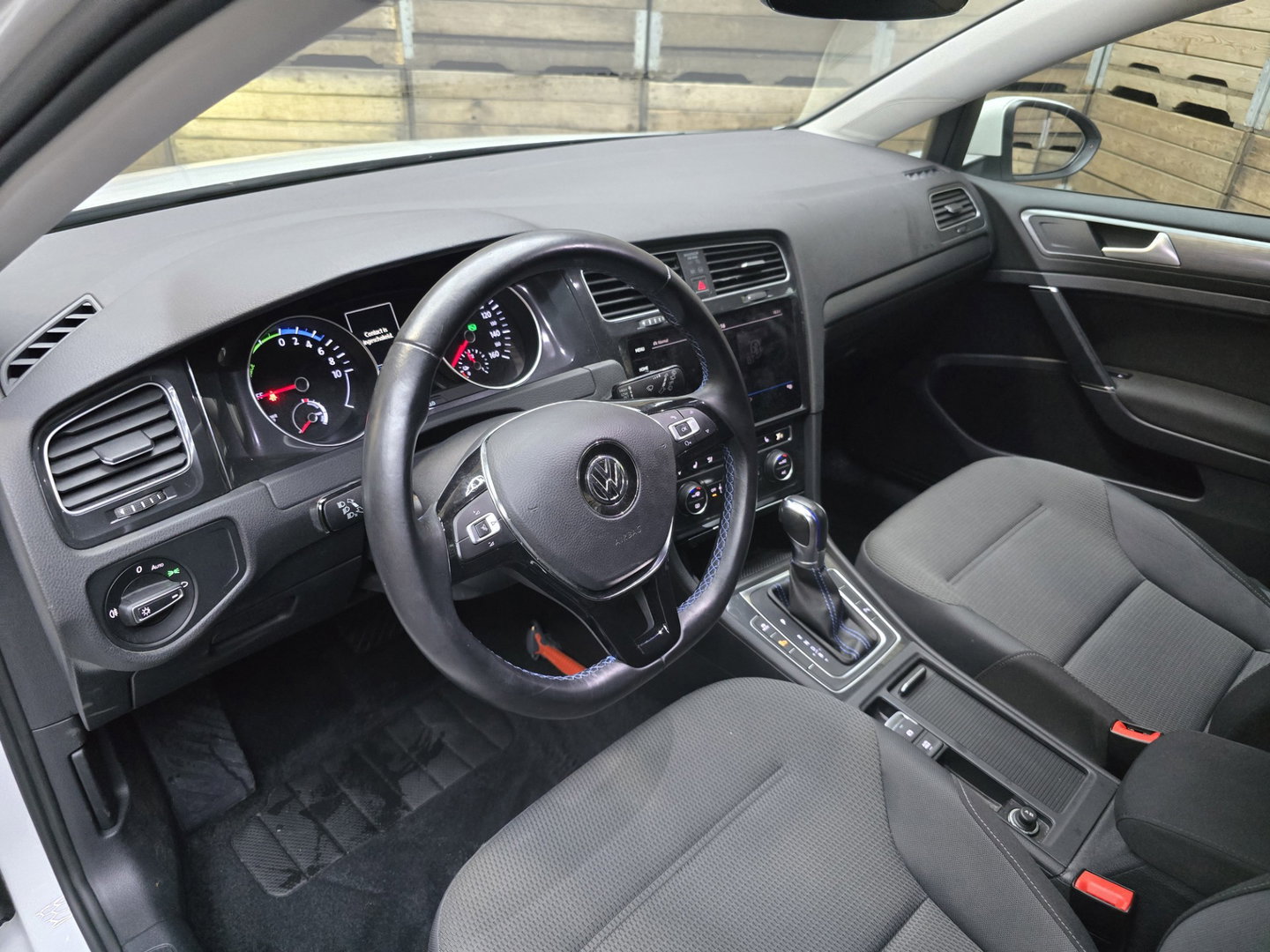 Volkswagen e-Golf E-Golf Navigatie Clima Carplay Cruise Camera LM SOH 93.6%