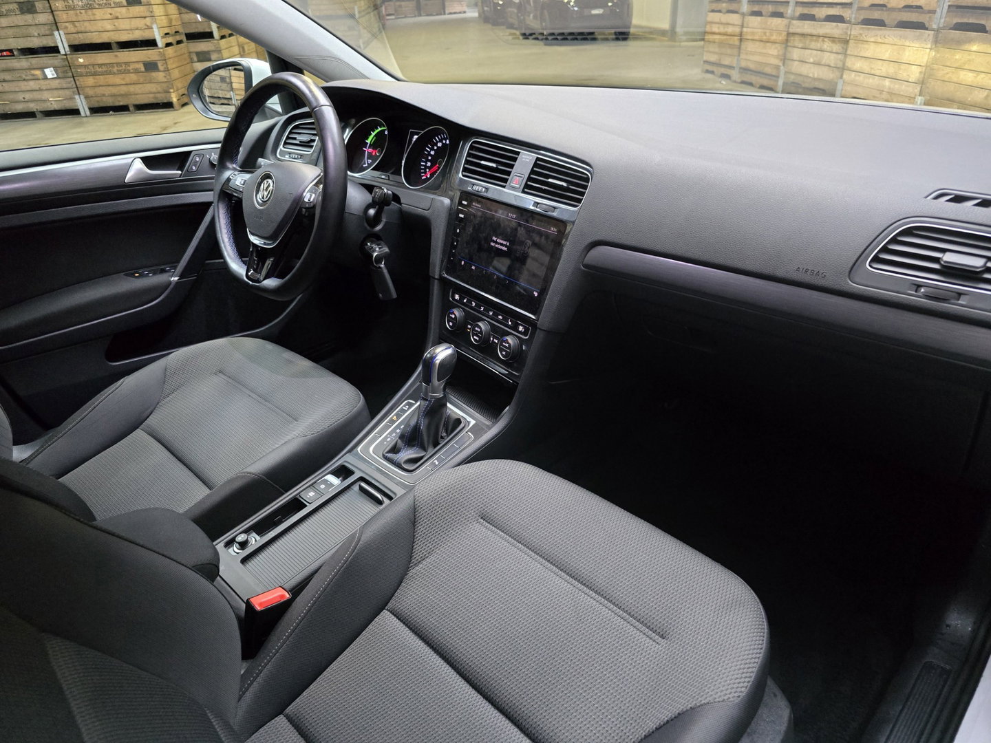 Volkswagen e-Golf E-Golf Navigatie Clima Carplay Cruise Camera LM SOH 93.6%