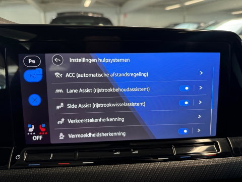 Volkswagen Golf 2.0 TSI R 4Motion Pano|H/K|HuD|Stoelventilatie|Keyless