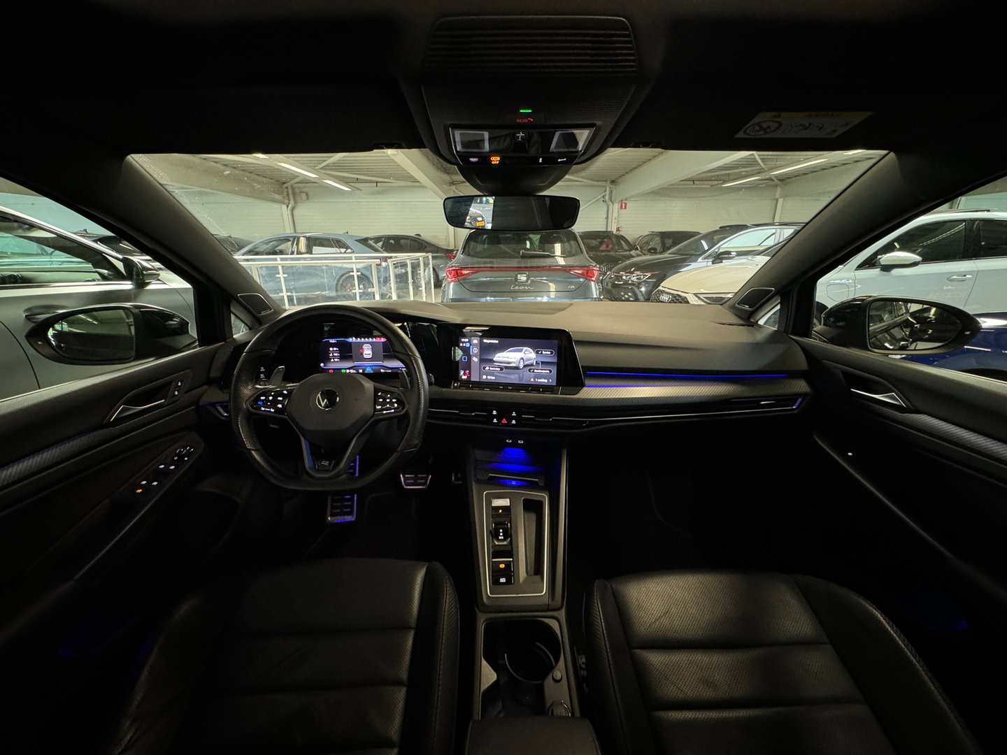 Volkswagen Golf 2.0 TSI R 4Motion Pano|H/K|HuD|Stoelventilatie|Keyless