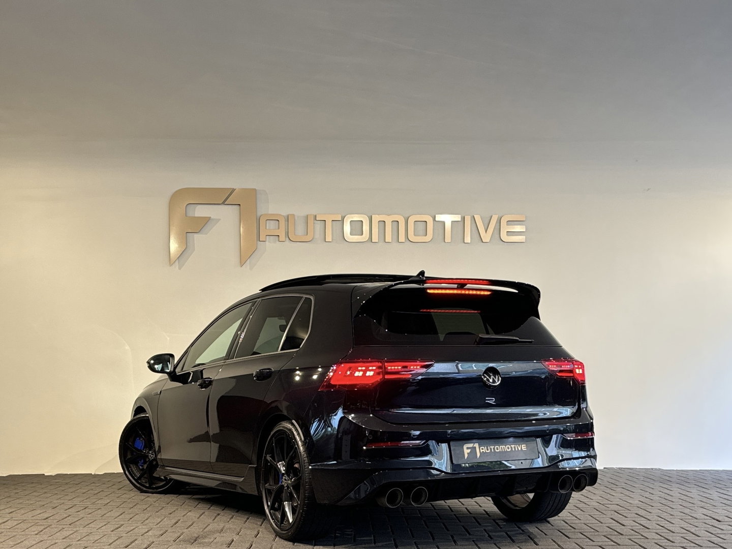 Volkswagen Golf 2.0 TSI R 4Motion Pano|H/K|HuD|Stoelventilatie|Keyless