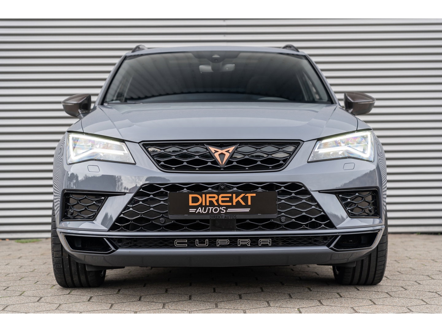 CUPRA Ateca 2.0 TSI 4DRIVE LIMITED PANO CARBON AKRA BREMBO
