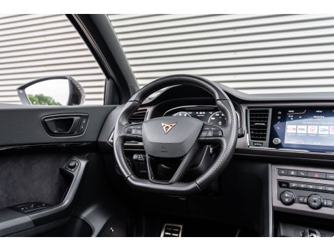 CUPRA Ateca 2.0 TSI 4DRIVE LIMITED PANO CARBON AKRA BREMBO