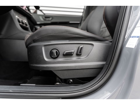 CUPRA Ateca 2.0 TSI 4DRIVE LIMITED PANO CARBON AKRA BREMBO