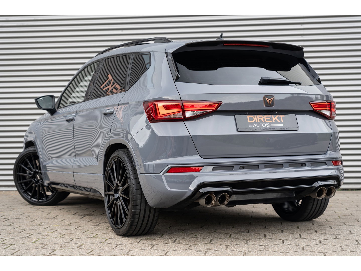 CUPRA Ateca 2.0 TSI 4DRIVE LIMITED PANO CARBON AKRA BREMBO