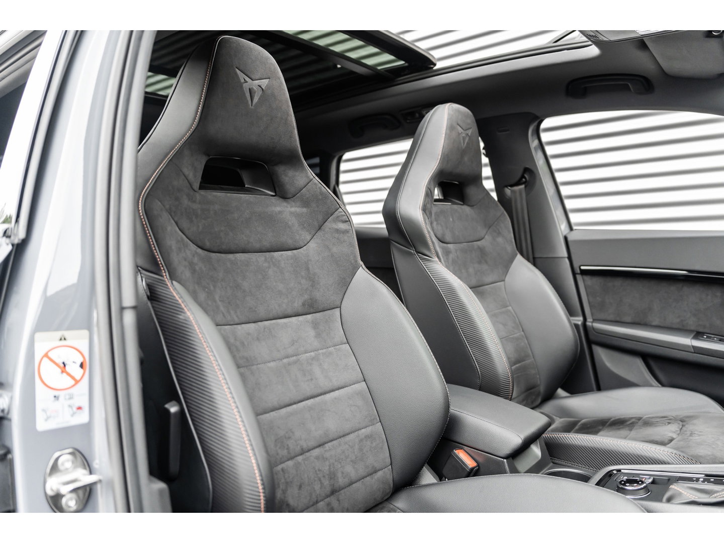 CUPRA Ateca 2.0 TSI 4DRIVE LIMITED PANO CARBON AKRA BREMBO