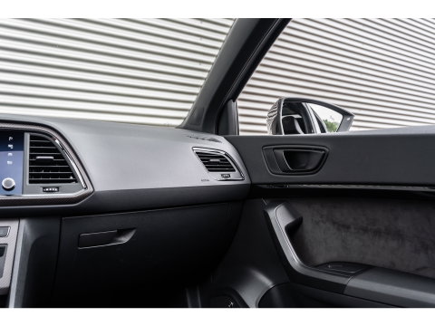 CUPRA Ateca 2.0 TSI 4DRIVE LIMITED PANO CARBON AKRA BREMBO