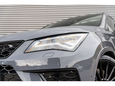 CUPRA Ateca 2.0 TSI 4DRIVE LIMITED PANO CARBON AKRA BREMBO