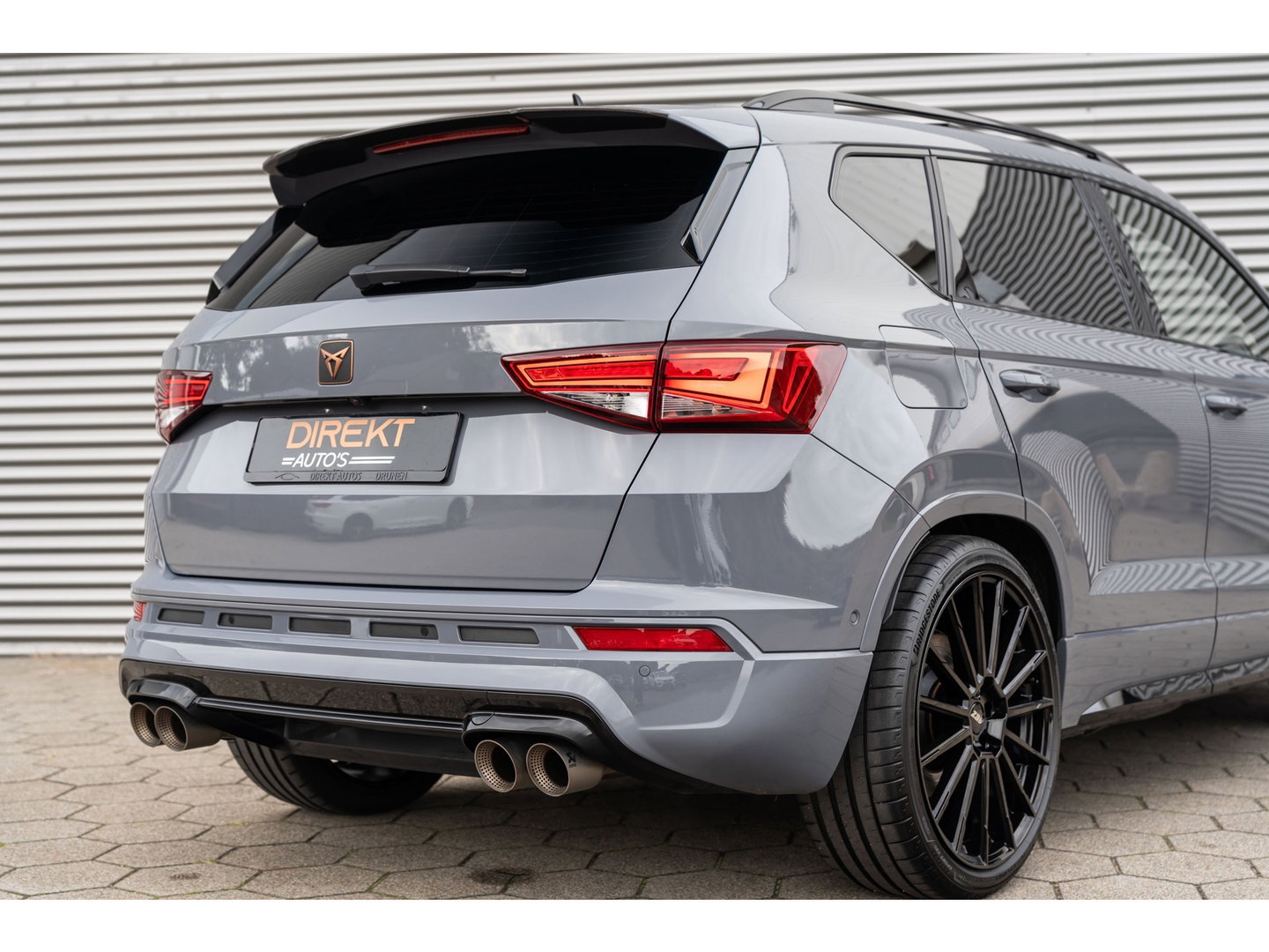 CUPRA Ateca 2.0 TSI 4DRIVE LIMITED PANO CARBON AKRA BREMBO