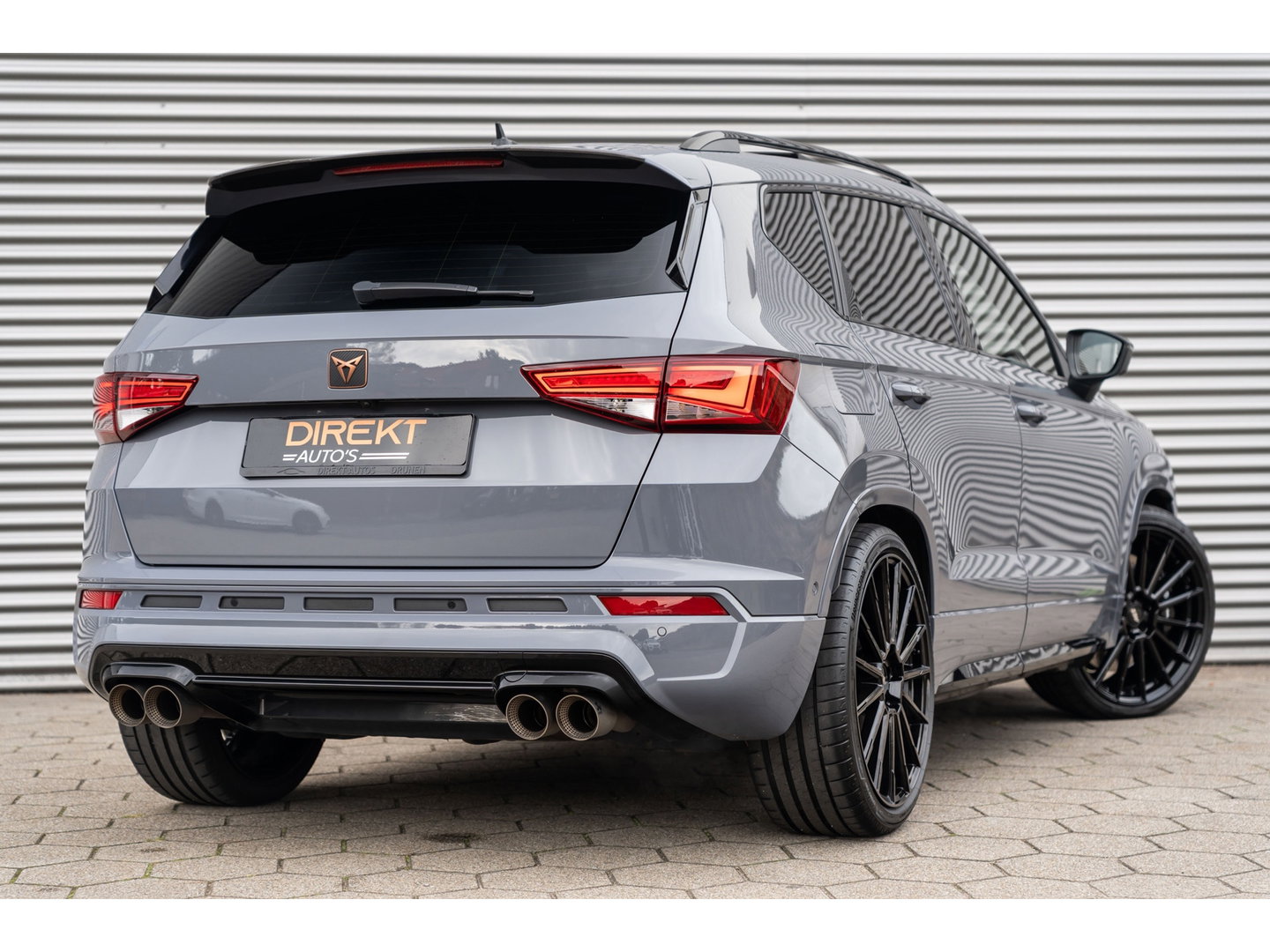 CUPRA Ateca 2.0 TSI 4DRIVE LIMITED PANO CARBON AKRA BREMBO